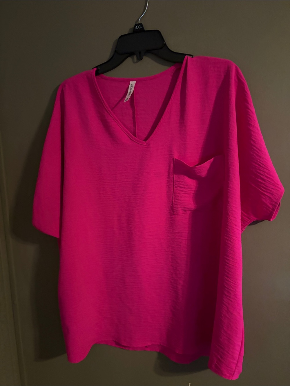 Zenana hot pink size medium blouse v neck